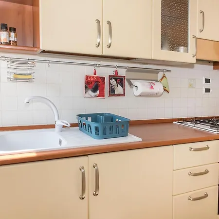 S300 - Sirolo, Trilocale Vicino Al Centro Con Vista Mare Appartement *